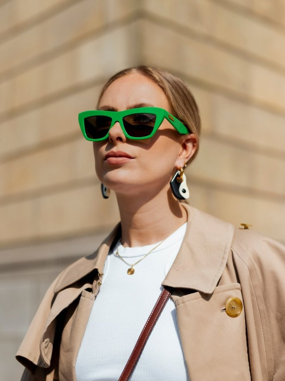 BOTTEGA VENETA BV1121S 005 GREEN CAT EYE SUNGLASSES